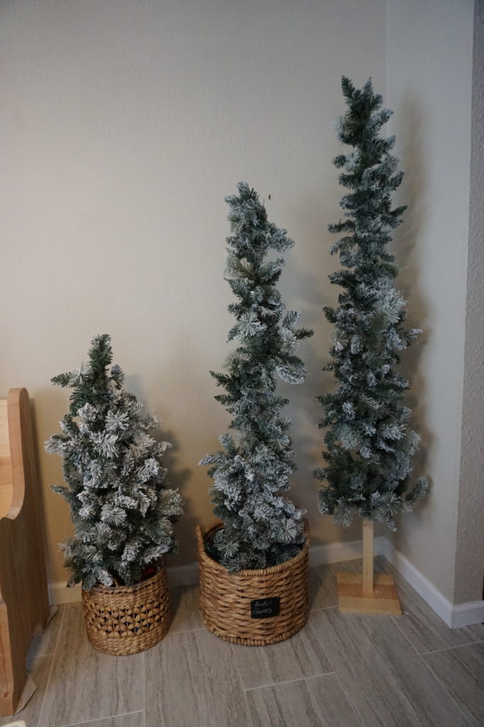 How To Make Christmas Trees For Under $15 - Momma From Scratch